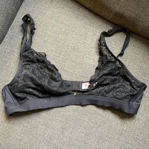 VS PINK Black Bralette